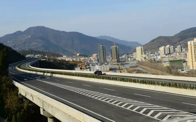 搜狐体育直播中标湖北麻竹高速公路麻城至红安段机电项目